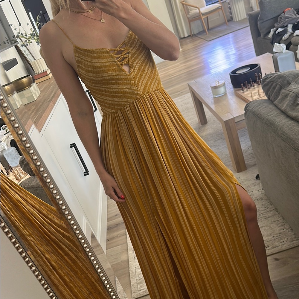 Elegant Mustard Yellow Maxi Dress